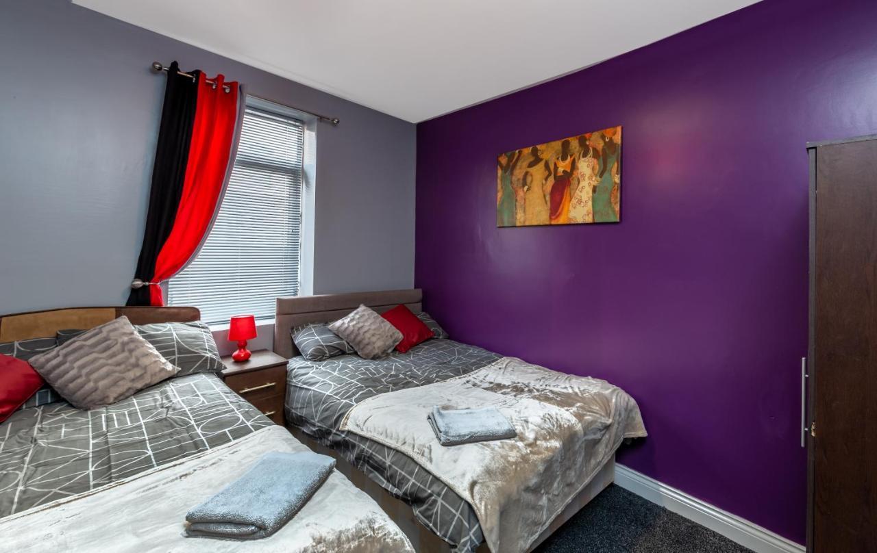 Stockton Town Centre Spacious Apartment Free Parking And Wifi Luaran gambar